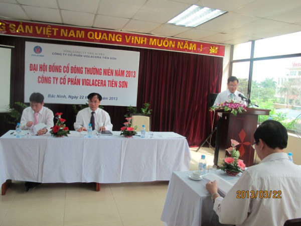 Công ty cổ phần Viglacera Tiên Sơn tổ chức Đại hội cổ đông thường niên năm 2013